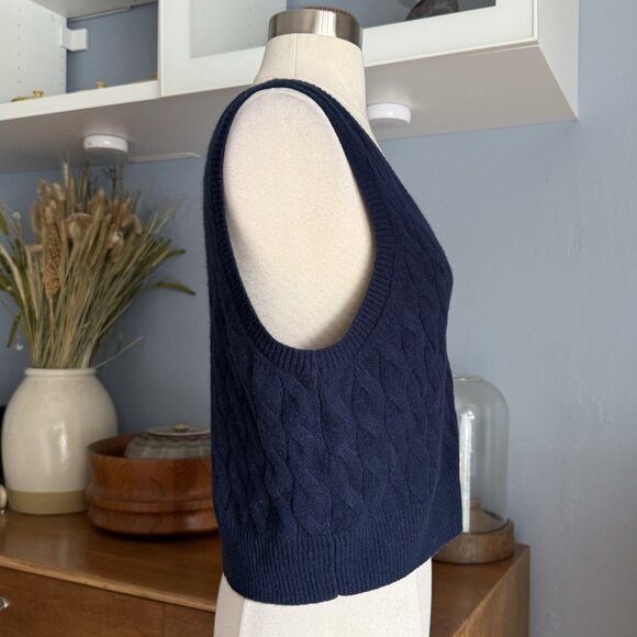 J. Crew Cashmere Cropped Cable-Knit Sweater-Vest Navy Size L - Picture 2 of 10